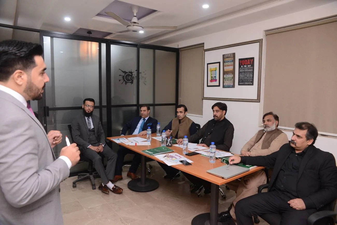Naran Club gallery photograph 3