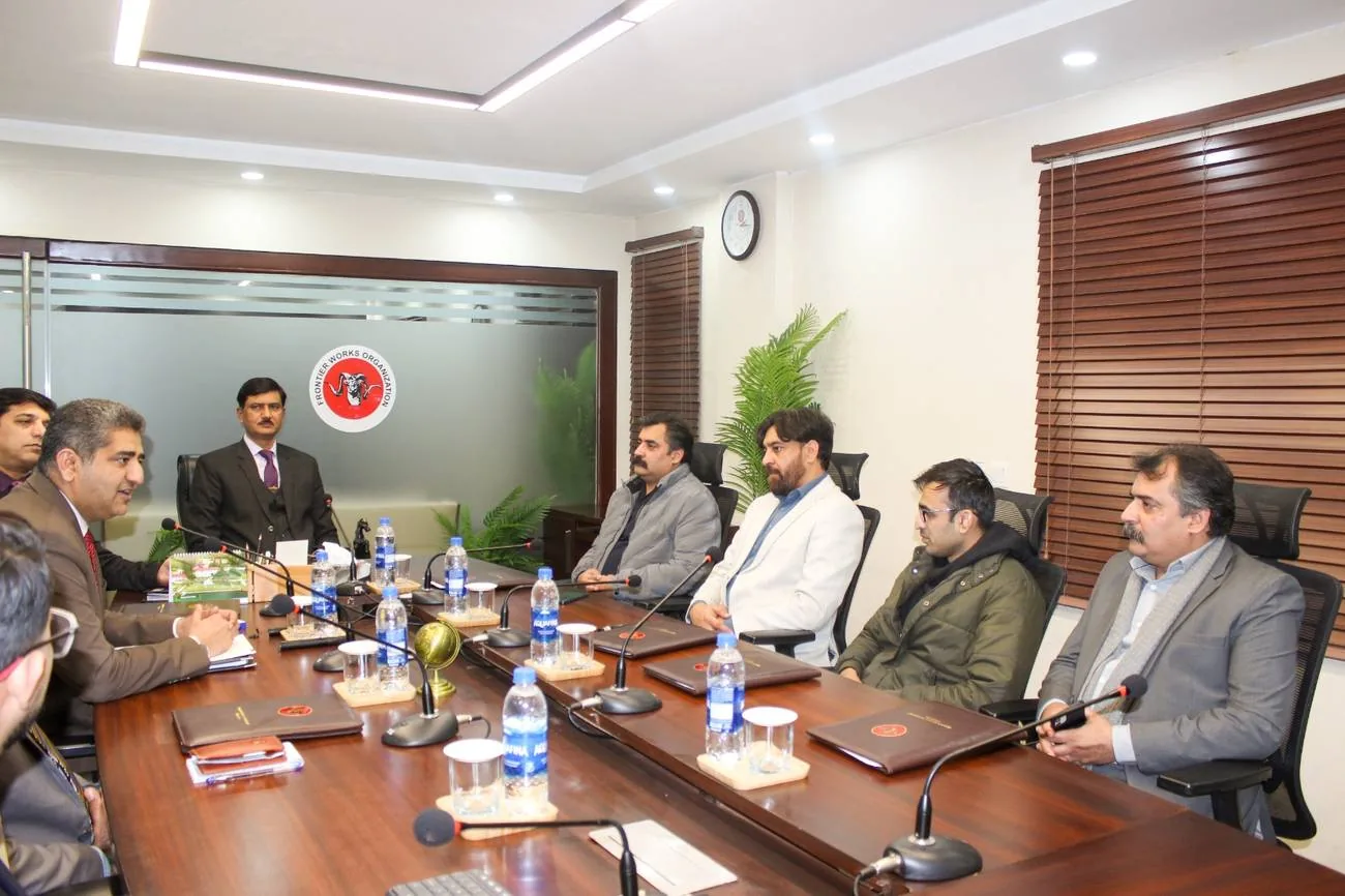 Naran Club gallery photograph 14